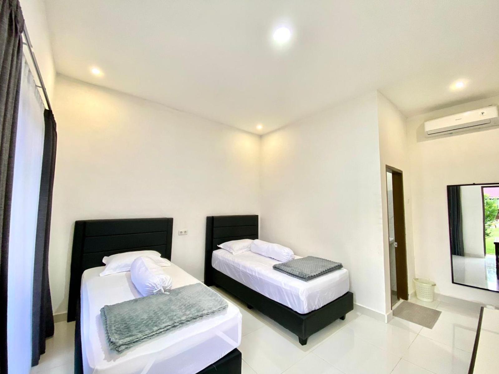 Amadeo Guest House Ratodena Buitenkant foto